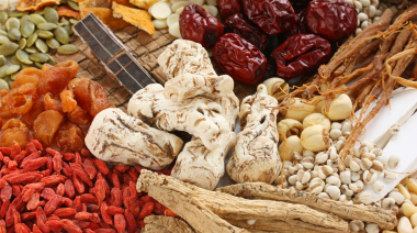 女性子宫内膜增厚是什么原因？会不会影响备孕？