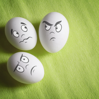 粘膜下子宫肌瘤2cm必须手术吗？宫腔镜手术适应症及术后恢复全解析