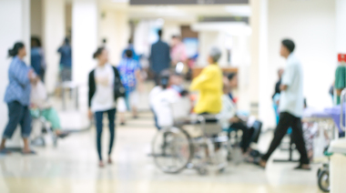 子宫内膜异位症会癌变吗？专家详解低概率风险与警惕信号