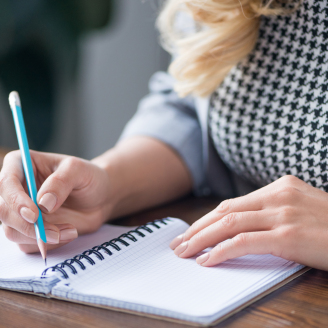 卵巢多囊症是什么原因造成？揭秘遗传与环境的双重影响