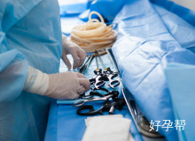 青岛试管婴儿医院选择指南：公立与私立五大对比助你决策