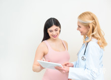 试管第八天孕三项都低怎么办？专家支招保胎方法与注意事项