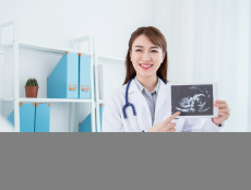 2025湖北试管婴儿医院排名前十：成功率对比与费用解析